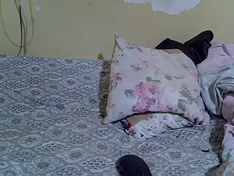 EbonyMina  online show from November 27, 2025, 10:05 am