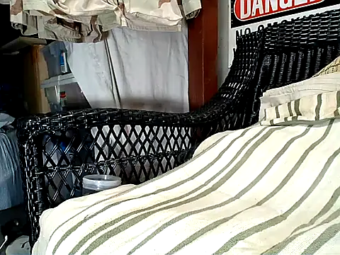 HungHawaiian808xh online show from March 27, 2026, 2:09 am