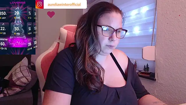 AureliaWinter online show from December 2, 2024, 3:42 pm
