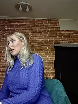  Horny milf  online show from March 1, 2025, 2:15 am