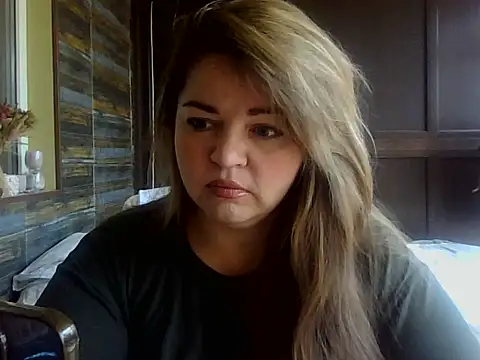 Snapshot of cute__cherry chatting on July 17, 2026, 7:38 am cute cherry online show from July 17, 2026, 7:38 am