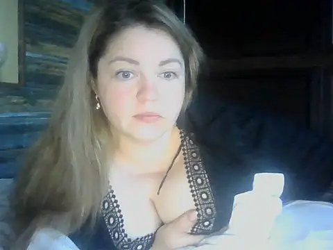 Snapshot of cute__cherry chatting on June 22, 2026, 5:43 pm cute cherry online show from June 22, 2026, 5:43 pm