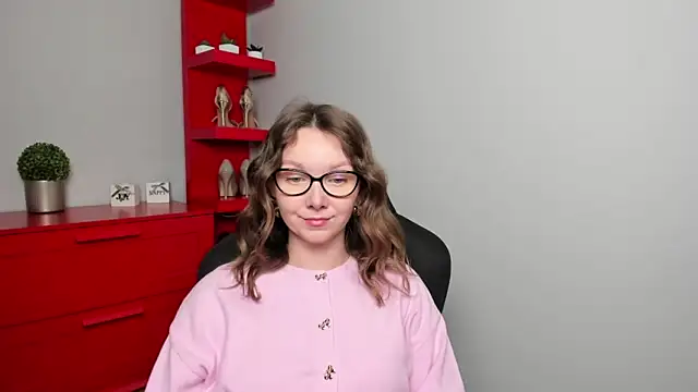 Cookie zoe online show from September 23, 2025, 5:25 am