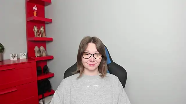 Cookie zoe online show from April 14, 2026, 5:34 am