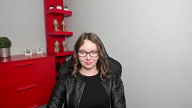 Cookie zoe online show from November 7, 2025, 7:57 am