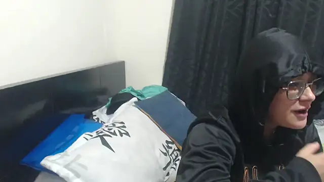 Snapshot of youth_lust69 chatting on March 16, 2025, 12:56 am youth lust69 online show from March 16, 2025, 12:56 am