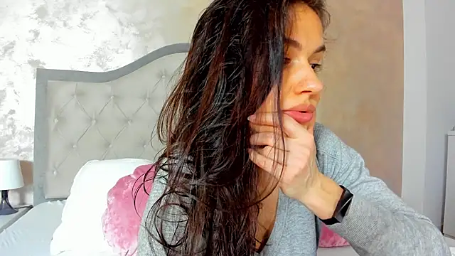 JennaMyers online show from April 1, 2026, 7:11 pm