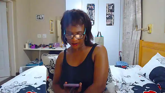 Hotgrannyx online show from March 9, 2025, 7:37 pm
