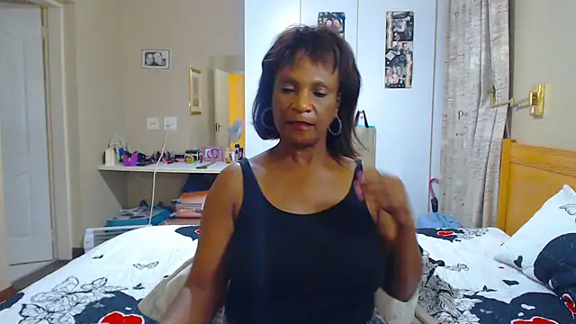 Hotgrannyx online show from March 9, 2025, 4:11 pm