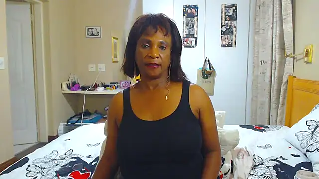 Hotgrannyx online show from February 23, 2025, 6:56 pm