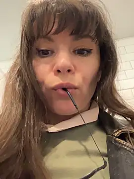 SofiaFoster  online show from March 28, 2026, 2:07 pm