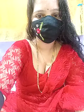 Snapshot of Rising_Smiler chatting on October 3, 2025, 5:20 am Rising Smiler online show from October 3, 2025, 5:20 am