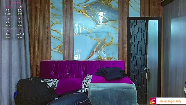 angel sexyevil online show from January 7, 2026, 12:43 pm