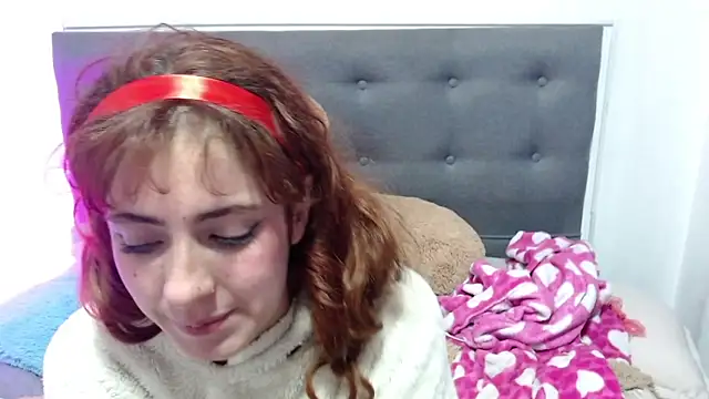 sarah lovesu online show from March 15, 2025, 10:55 pm