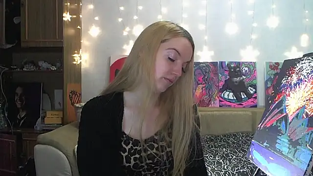 SecretSophia online show from December 14, 2024, 6:46 am