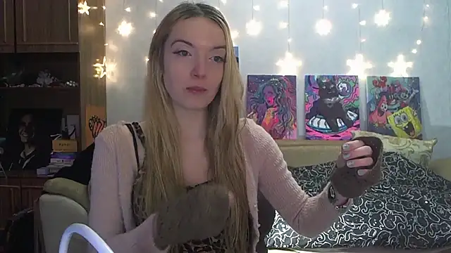 SecretSophia online show from January 8, 2025, 1:31 pm