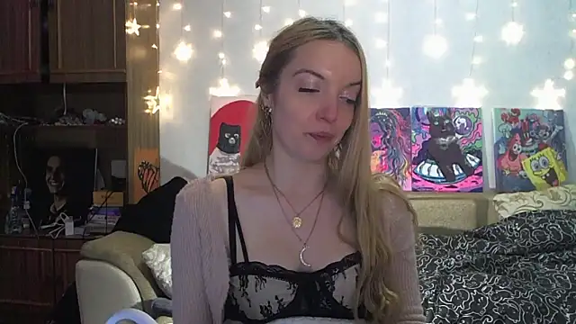 SecretSophia online show from January 5, 2025, 3:43 am