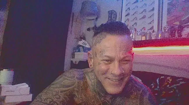 Snapshot of Brandontaylor1981 chatting on December 31, 2024, 10:45 pm Brandontaylor1981 online show from December 31, 2024, 10:45 pm