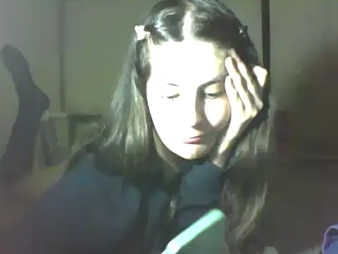 Snapshot of Insomniacl chatting on February 1, 2025, 8:18 am Insomniacl online show from February 1, 2025, 8:18 am