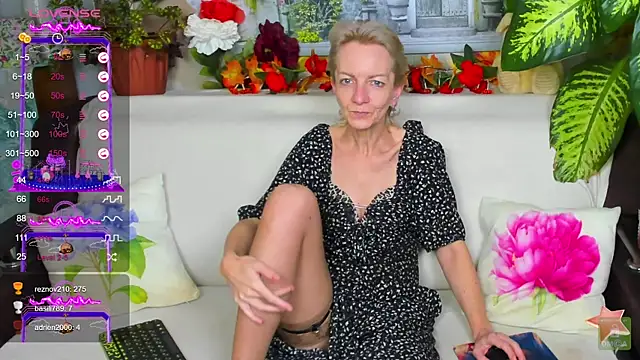 SelinaMoore online show from March 13, 2025, 3:17 pm