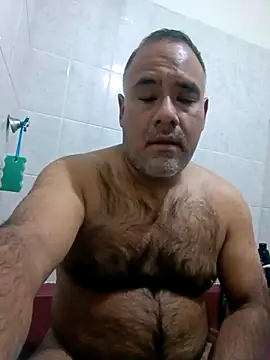 PhillDrake11 online show from December 18, 2025, 4:17 am