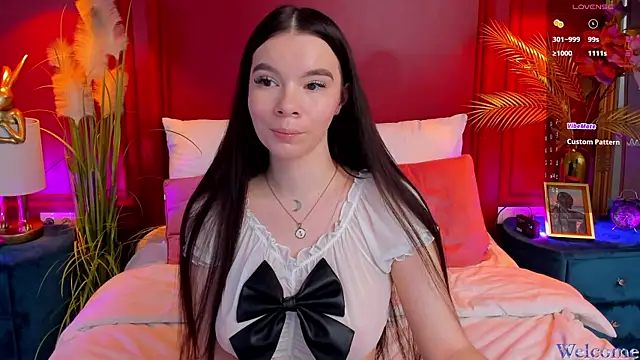 MiaMuse online show from March 18, 2025, 1:24 am