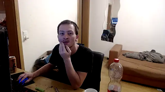 Snapshot of sexymann92 chatting on February 8, 2026, 2:26 pm sexymann92 online show from February 8, 2026, 2:26 pm