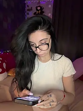 YreneRay online show from March 31, 2026, 10:06 am