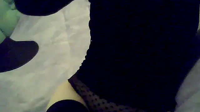 Snapshot of BarbierQueen chatting on October 4, 2025, 9:44 am BarbierQueen online show from October 4, 2025, 9:44 am