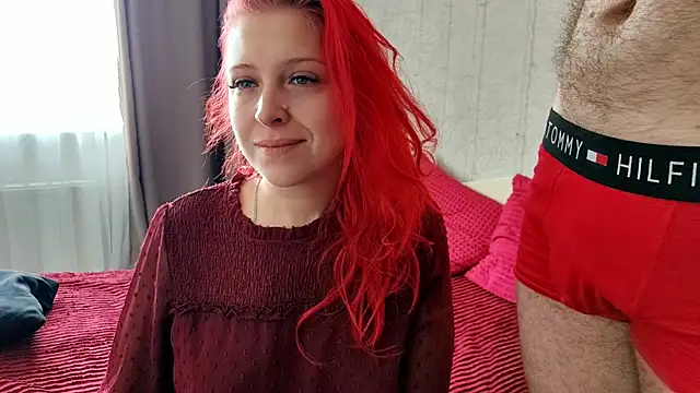 Snapshot of GenrikhBecca chatting on February 6, 2026, 7:15 am GenrikhBecca online show from February 6, 2026, 7:15 am