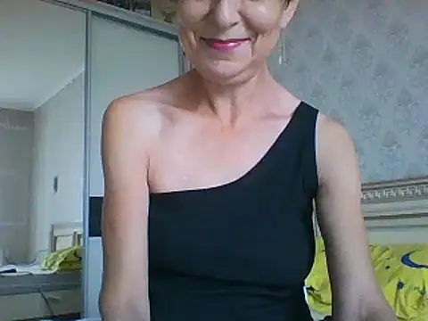 Snapshot of SwettyViktory chatting on October 4, 2025, 9:11 am SwettyViktory online show from October 4, 2025, 9:11 am
