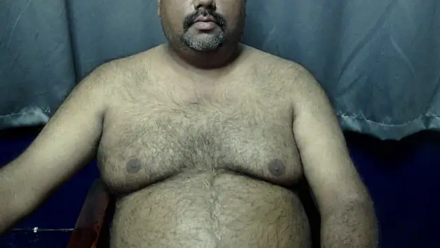 Snapshot of hairysubcub_70 chatting on October 29, 2025, 7:07 am hairysubcub 70 online show from October 29, 2025, 7:07 am
