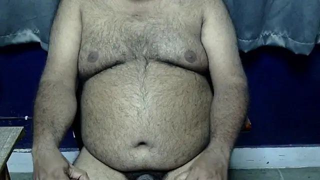 hairysubcub 70 online show from December 21, 2025, 5:47 pm