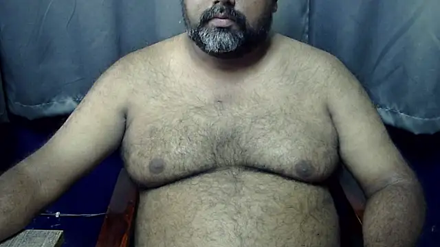 Snapshot of hairysubcub_70 chatting on October 11, 2025, 7:20 am hairysubcub 70 online show from October 11, 2025, 7:20 am