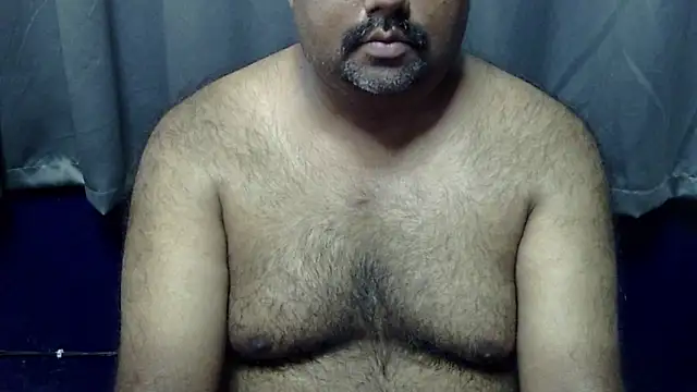 Snapshot of hairysubcub_70 chatting on October 27, 2025, 7:20 am hairysubcub 70 online show from October 27, 2025, 7:20 am