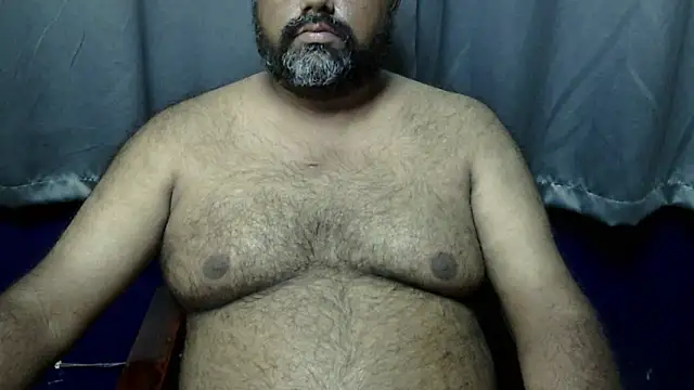 Snapshot of hairysubcub_70 chatting on October 15, 2025, 6:44 am hairysubcub 70 online show from October 15, 2025, 6:44 am