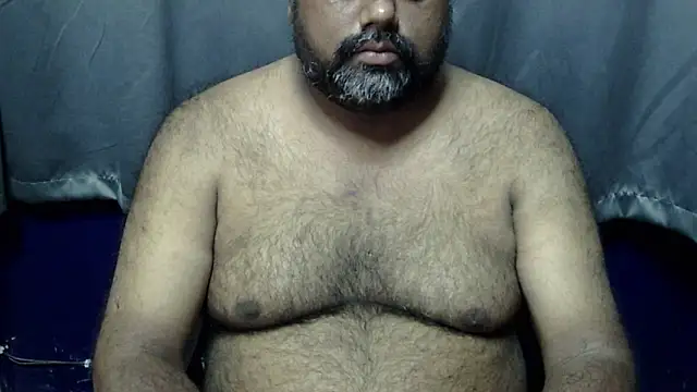 Snapshot of hairysubcub_70 chatting on October 9, 2025, 8:26 am hairysubcub 70 online show from October 9, 2025, 8:26 am