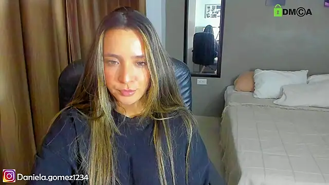 Danielacams online show from September 17, 2025, 3:30 am