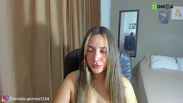 Danielacams online show from January 10, 2025, 4:12 am