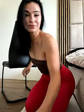 Snapshot of OIivia chatting on October 9, 2025, 9:54 am OIivia online show from October 9, 2025, 9:54 am