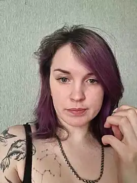 LazyTanukii online show from March 11, 2025, 12:06 pm