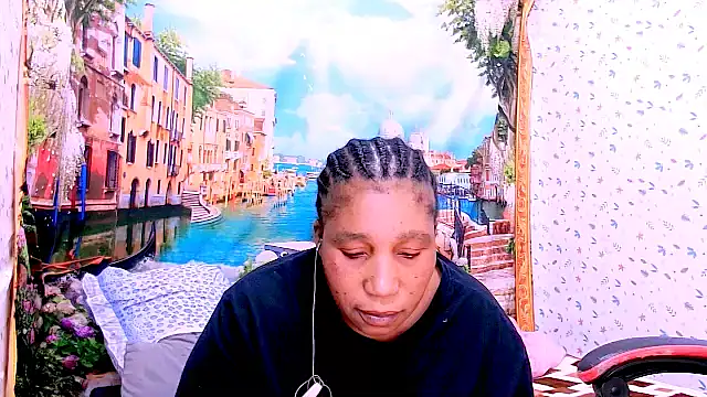 Snapshot of mysticeboney chatting on June 25, 2026, 5:29 pm mysticeboney online show from June 25, 2026, 5:29 pm