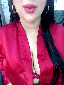Snapshot of Queen_sousou chatting on January 19, 2025, 9:13 pm Queen sousou online show from January 19, 2025, 9:13 pm