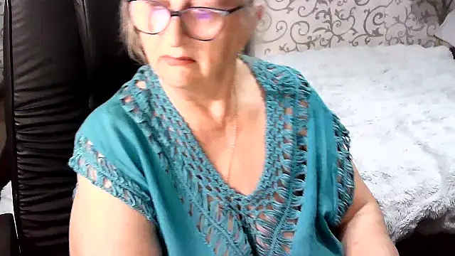 LolkaAlyss online show from October 9, 2025, 8:09 pm