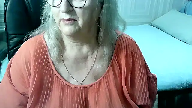 LolkaAlyss online show from March 1, 2026, 4:56 am