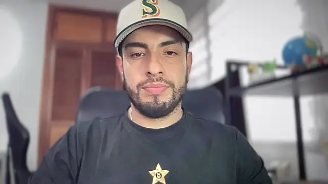 dereck fiore online show from March 14, 2025, 9:21 pm