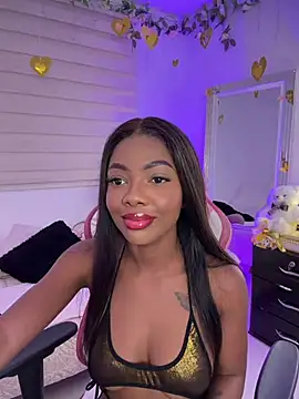 Snapshot of Vane_Rossee chatting on May 5, 2026, 10:57 pm Vane Rossee online show from May 5, 2026, 10:57 pm