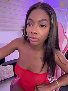 Vane Rossee online show from May 3, 2026, 10:02 pm