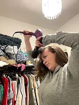 Snapshot of FemDom_RubyKnightXXO chatting on October 17, 2025, 5:48 pm FemDom RubyKnightXXO online show from October 17, 2025, 5:48 pm