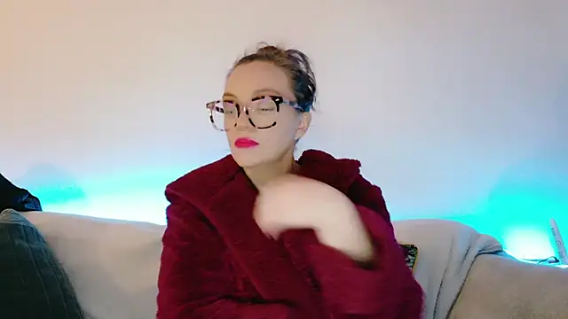 FemDom RubyKnightXXO online show from February 2, 2025, 12:09 am